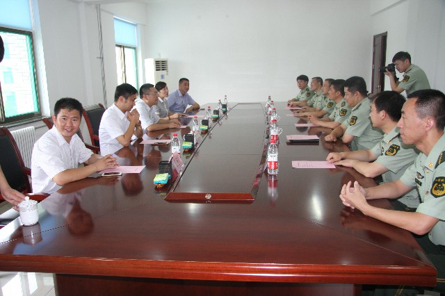 格式工厂2选.jpg 格式工厂2选.jpg